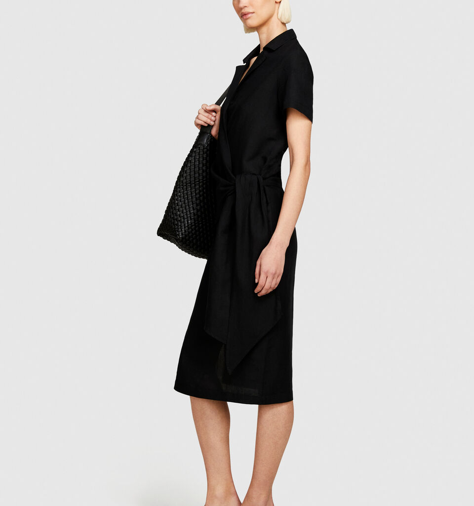 Midi dress with twist - women's midi dresses - Black | Sisley image number 2